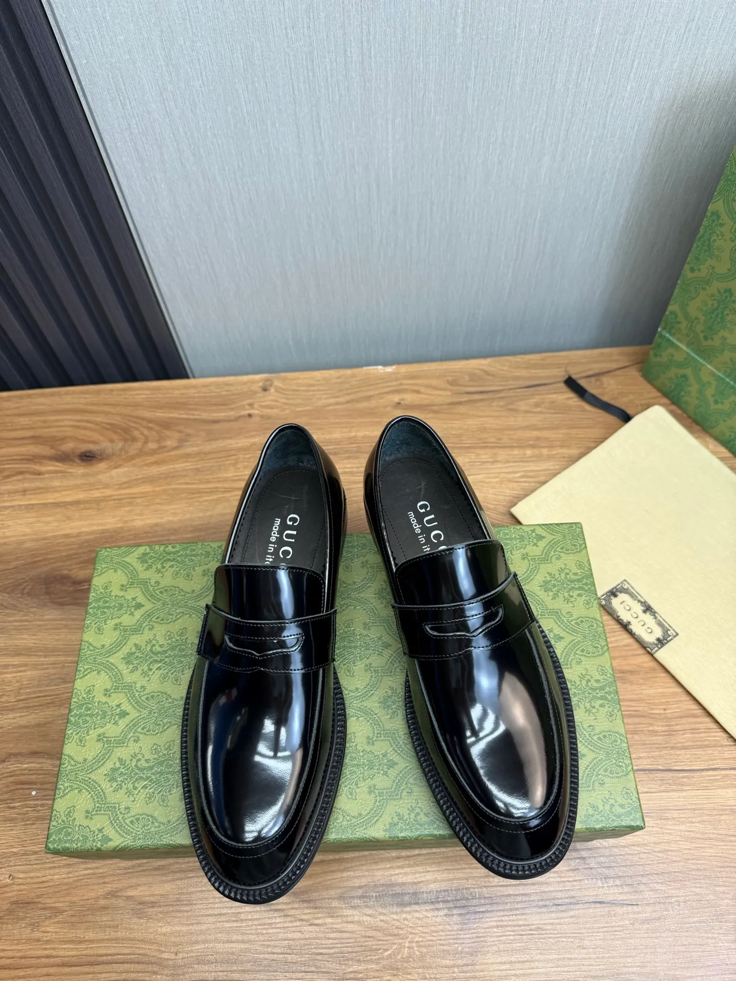 Factory price 520💰 ＧＵＣＩＩ Men's business casual leather shoes, luxurious and noble👞All imported original brand leather, just to create a more comfortable wearing experience, upper: original cowhide ➕Imported full cow lining, original outsole ✔️36-45 (45 non-returnable)